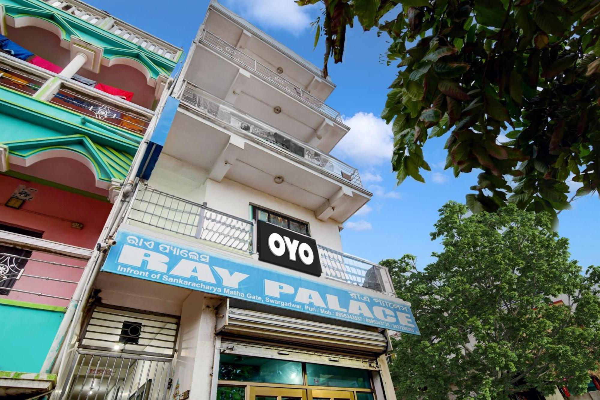 Spot On Ray Palace Hotel Puri Exterior photo